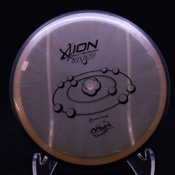 mvp - ion - proton - putt & approach 170-175 / 173/pink white