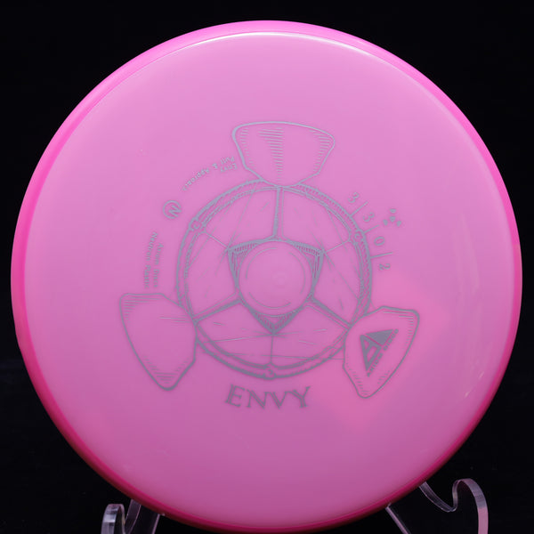 Axiom - Envy - Neutron - Putt & Approach - GolfDisco.com