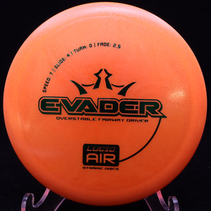 dynamic discs - evader - lucid air - fairway driver 145-159 / orange/green/156