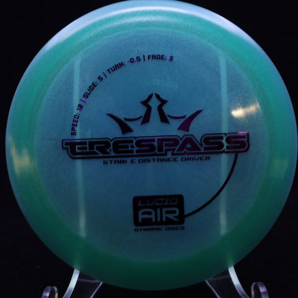 dynamic discs - trespass - lucid air - distance driver green/purple/157